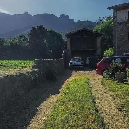 Casa rural Can Riera Casa Rural La Garrotxa Joanetes